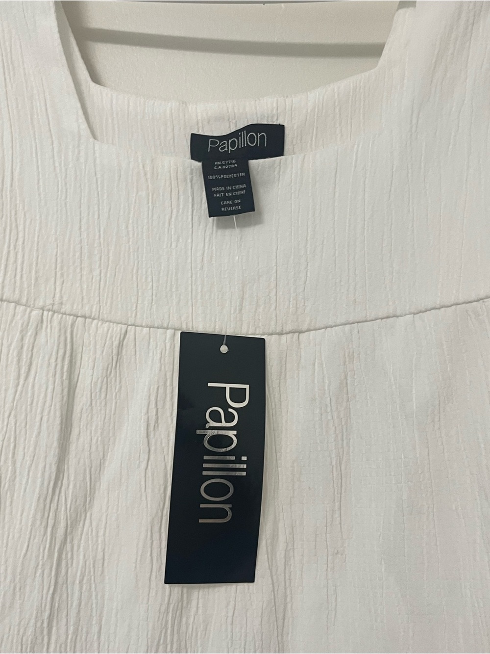 PapillonTextured White Sleeveless Sundress - Picture 3 of 4
